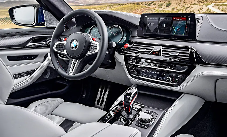 BMW M5 (2018)