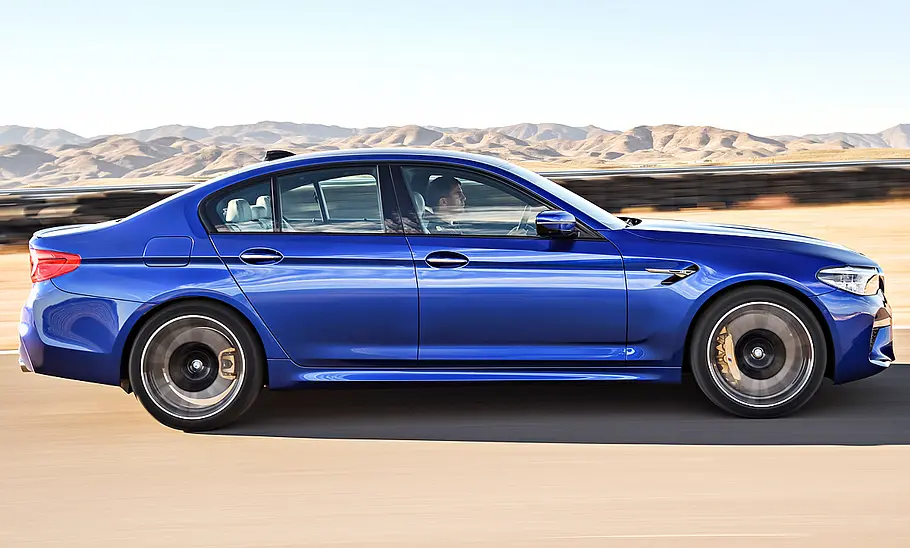 BMW M5 (2018)