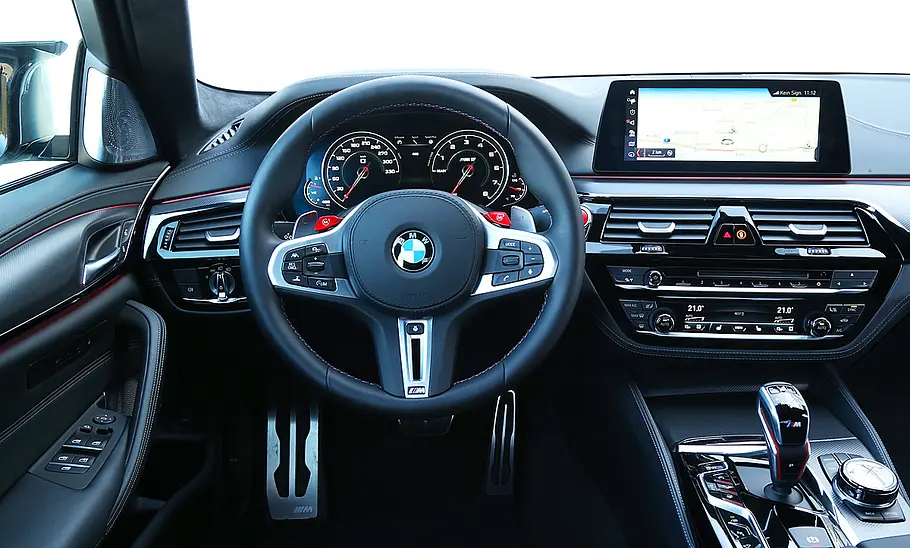 BMW M5 (F90) BMW M5 (F90)