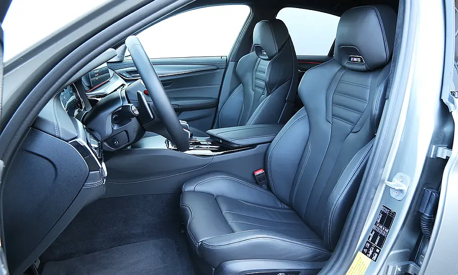 BMW M5 (F90) BMW M5 (F90)