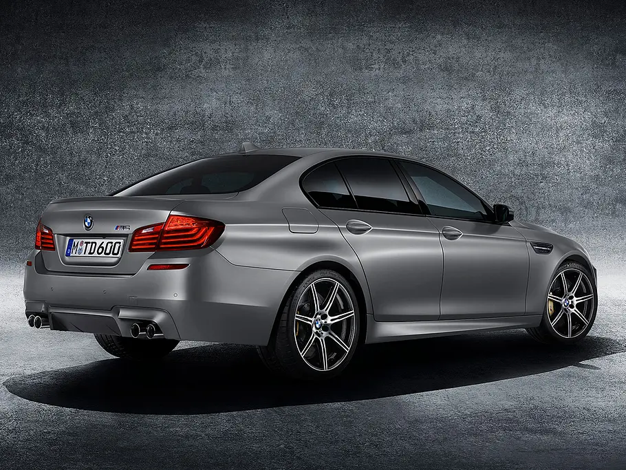 BMW M5 30 Jahre (F10)
