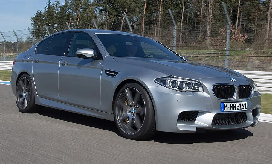 BMW M5 (F10)
