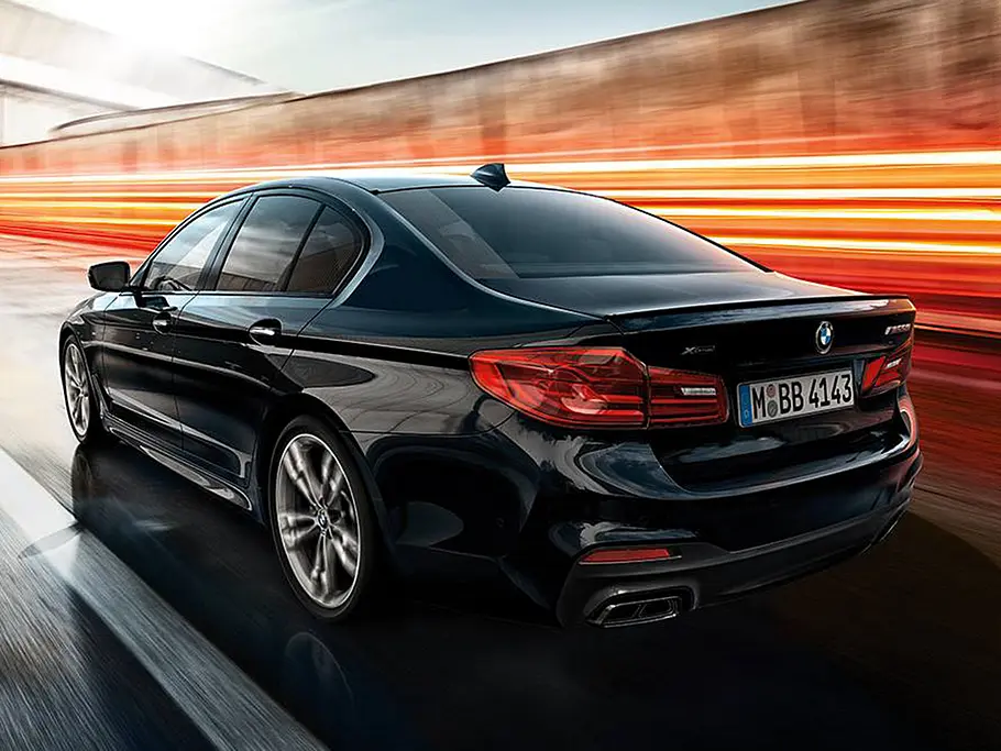 BMW M550i xDrive (G30)