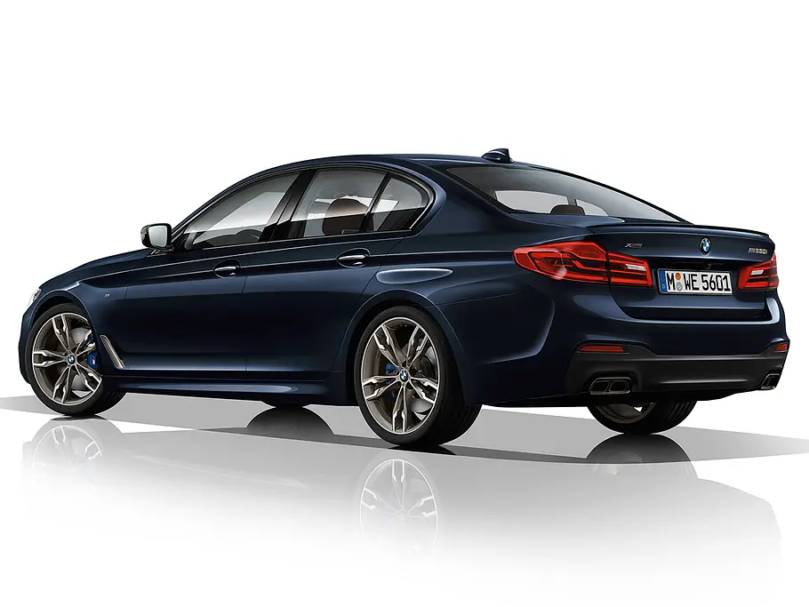 BMW M550i xDrive (G30)