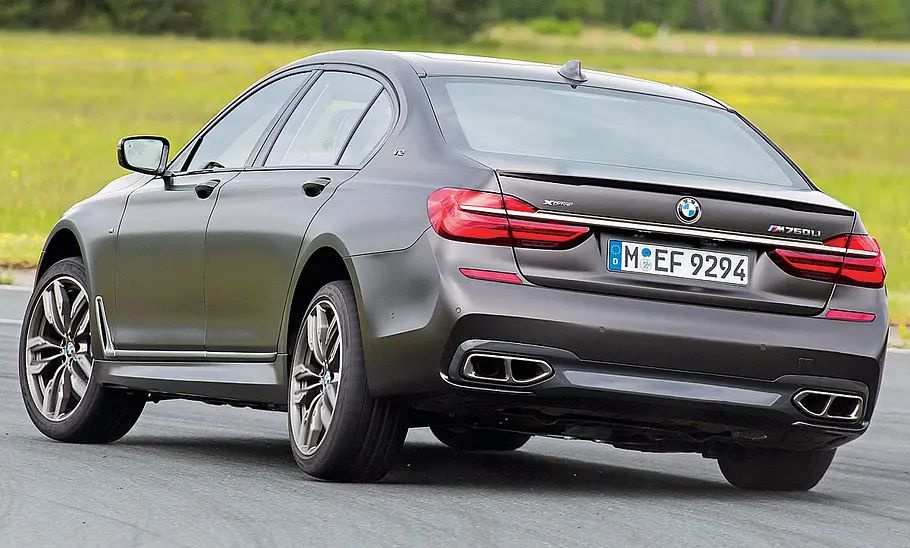 BMW M760Li xDrive