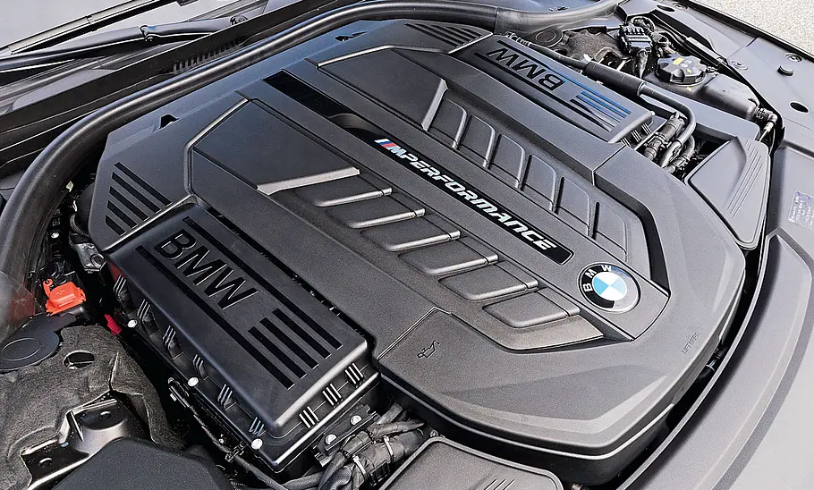 BMW M760Li xDrive