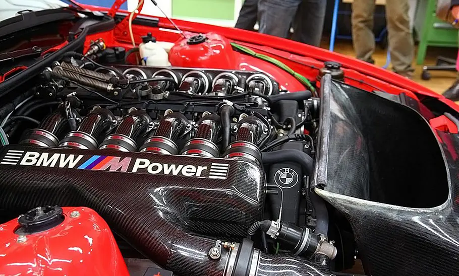 BMW M8 (E31