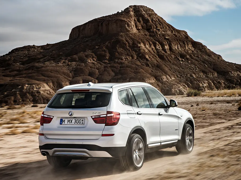BMW X3 2014 BMW X3 2014 Facelift Kompakt SUV xDrive20d F25 LCI sDrive18d