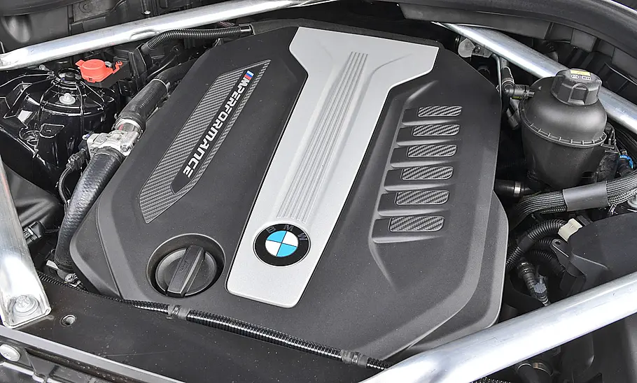 BMW X5 M50d