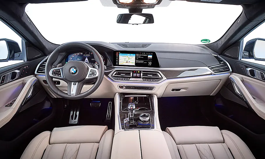 BMW X6 M50i
