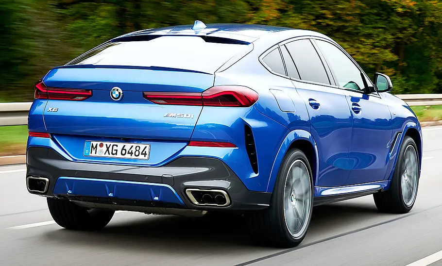 BMW X6 M50i