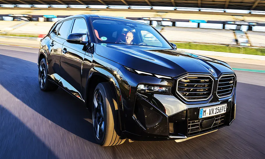 BMW XM