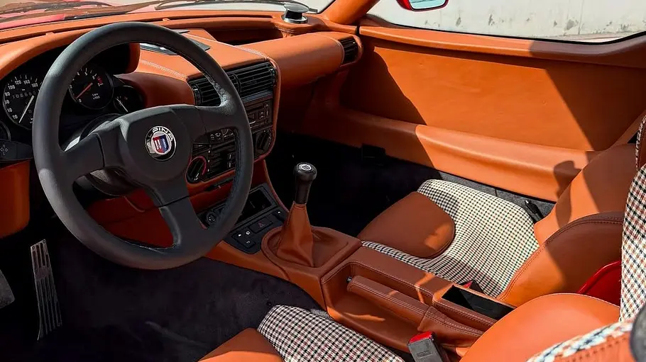 BMW Z1 mit V10 Das Cockpit des BMW Z1 mit V10.