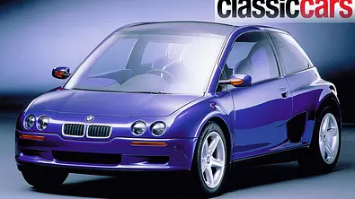 Der BMW Z13 statisch von schräg vorne fotografiert. - Foto: BMW