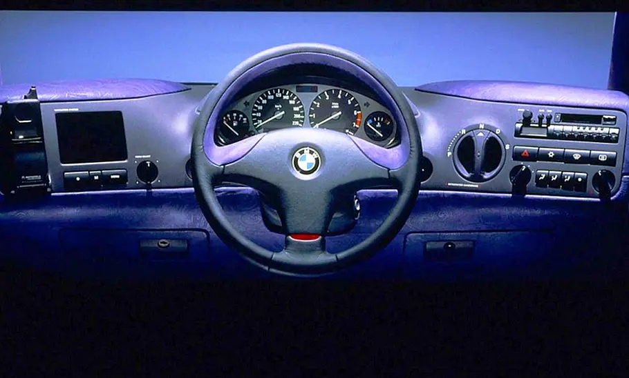 BMW Z13 Das Cockpit des BMW Z13.