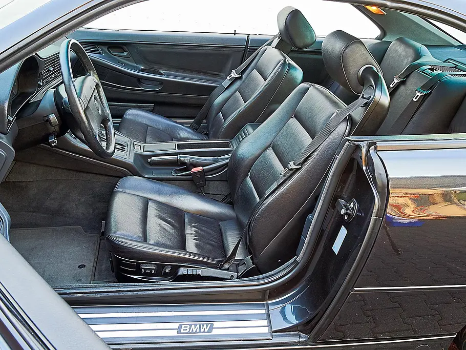 BMW 850i