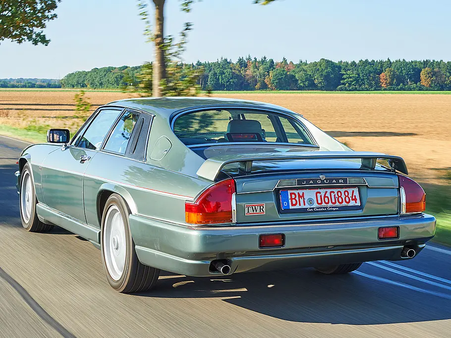 Jaguar XJ-S V12