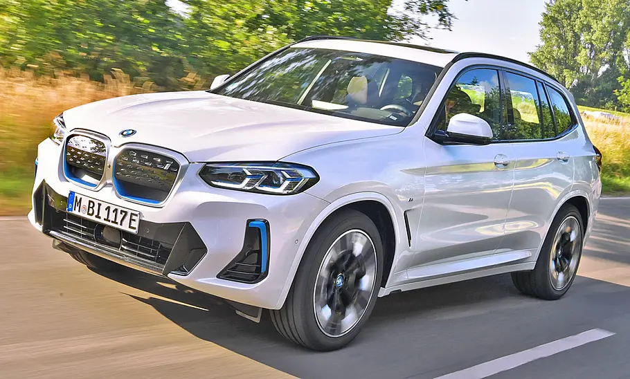 BMW iX3