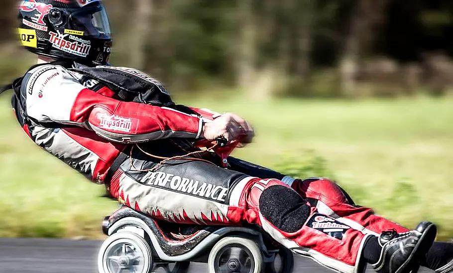 Bobby-Car: Weltrekord mit 119 km/h Bobby-Car: Weltrekord mit 119 km/h