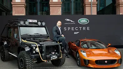 James Bond Land Rover Defender Jaguar C-X75