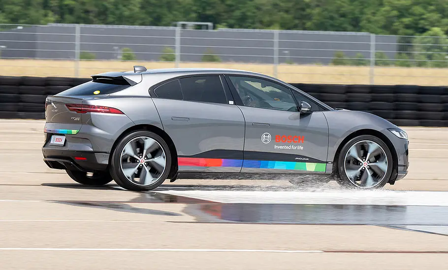 Brake by Wire von Bosch Brake by Wire von Bosch, fahrender Jaguar I-Pace
