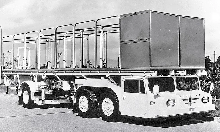 Historisches Bild des Büssing Supercargo Decklaster.
