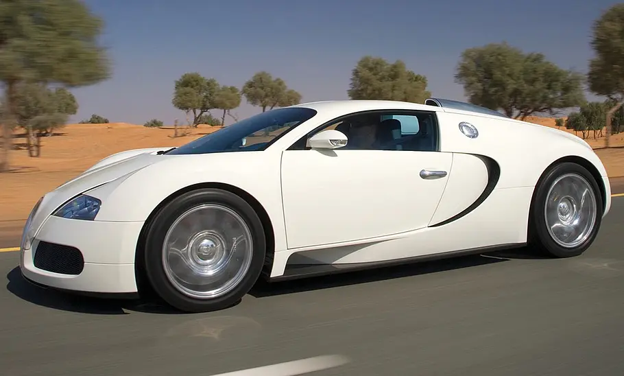 Bugatti Veyron (2005)