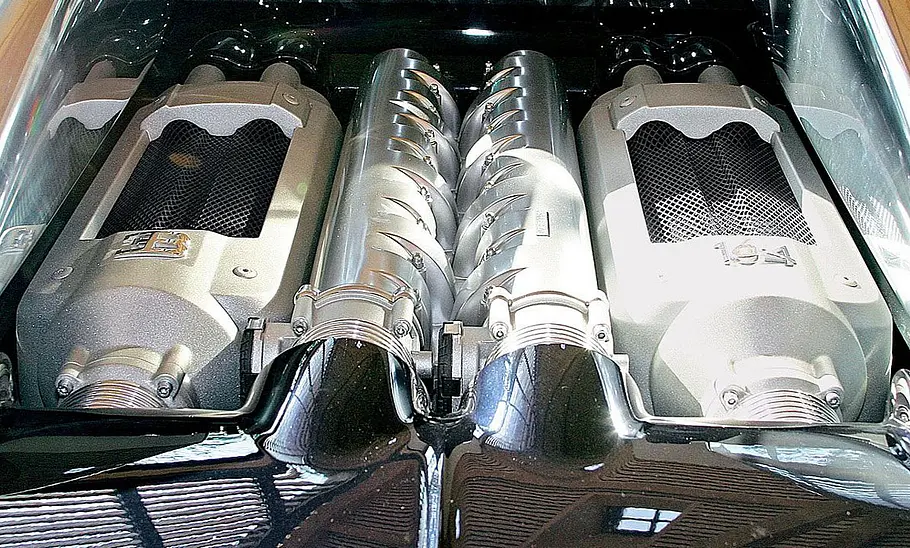 Bugatti Veyron (2005)