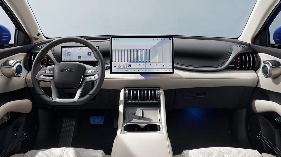 BYD Atto 3 Evo Das Cockpit des BYD Atto 3 Evo.