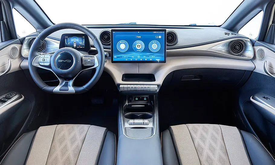BYD Dolphin (2023) BYD Dolphin (2023)