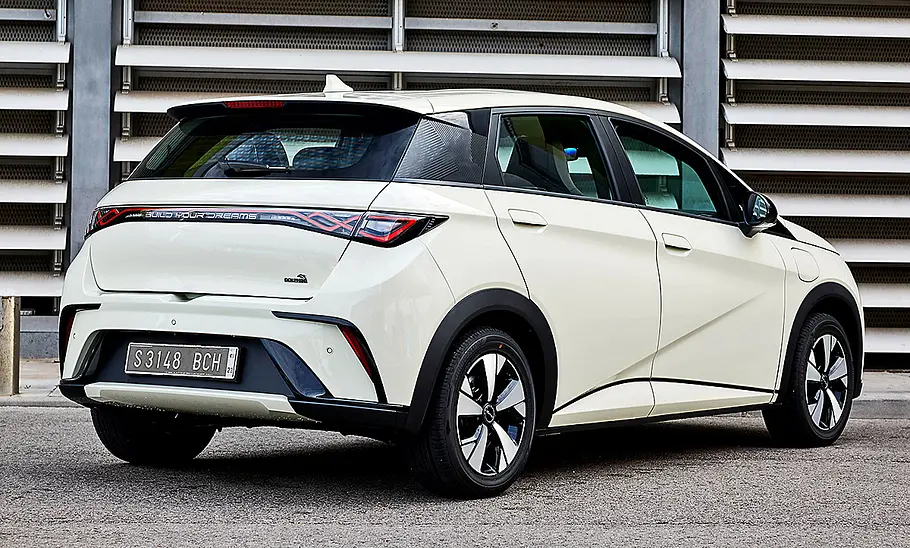 BYD Dolphin (2023)