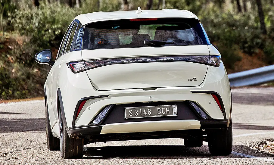 BYD Dolphin (2023)