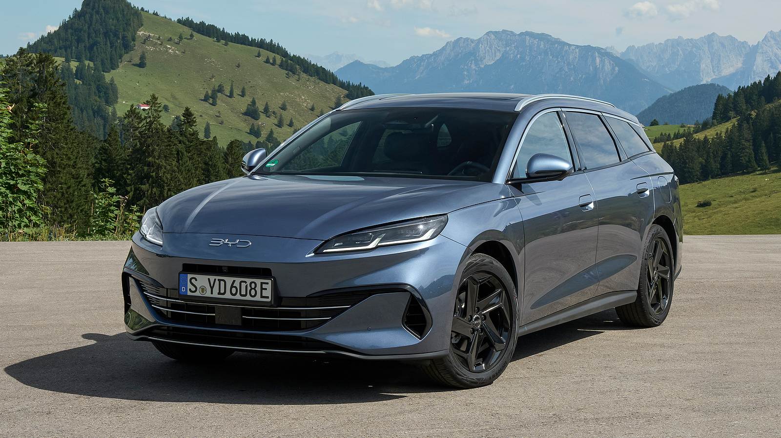 BYD Seal 6 DM-i Touring im Leasing: PHEV-Kombi ab 212 Euro im Monat