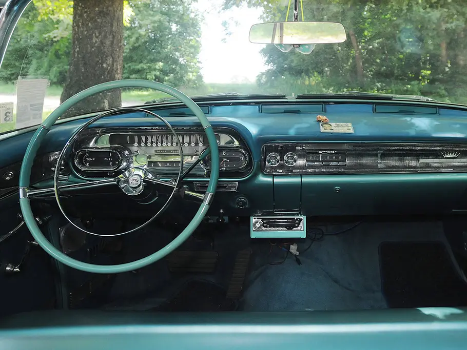 Cadillac Sedan Deville