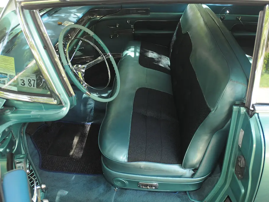 Cadillac Sedan Deville