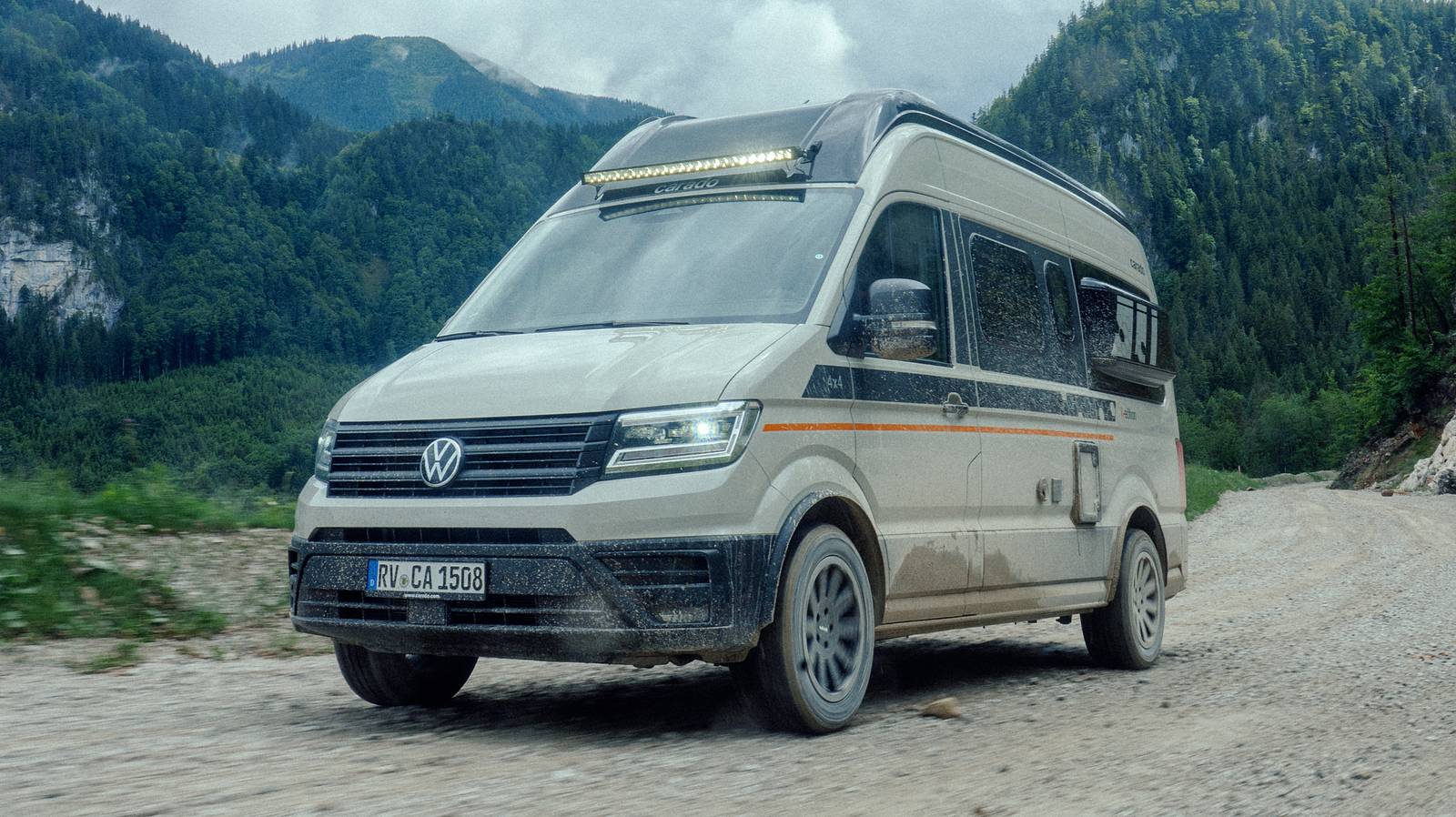Carado представил первый в истории кастомный автодом на базе Volkswagen Crafter