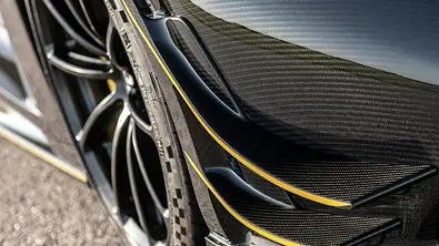 Carbon Karosserie - Foto: Imago, Cover-Images