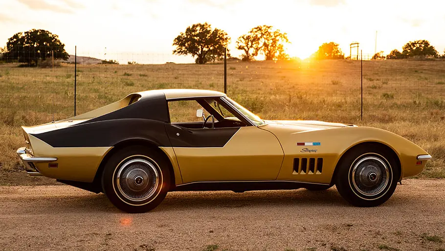 Chevrolet AstroVette Die Chevrolet AstroVette stehend seitlich