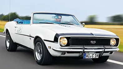 Chevrolet Camaro: Classic Cars - Foto: Jürgen Zerha