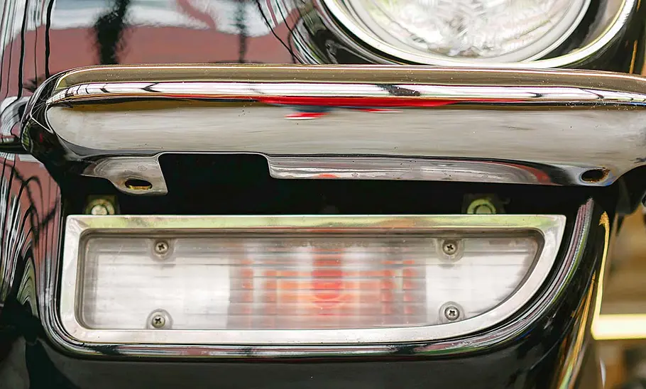 Chevrolet Camaro (2. Generation) Frontscheinwerfer