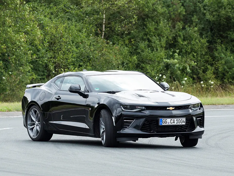 Ford Mustang/Chevrolet Camaro: Vergleich Ford Mustang/Chevrolet Camaro: Vergleich