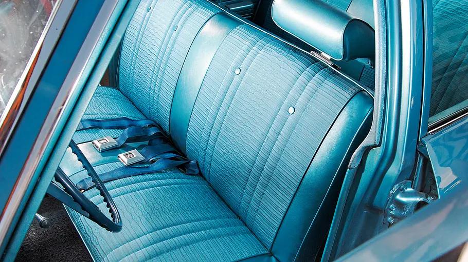 Vordersitze in der Chevrolet Chevelle.