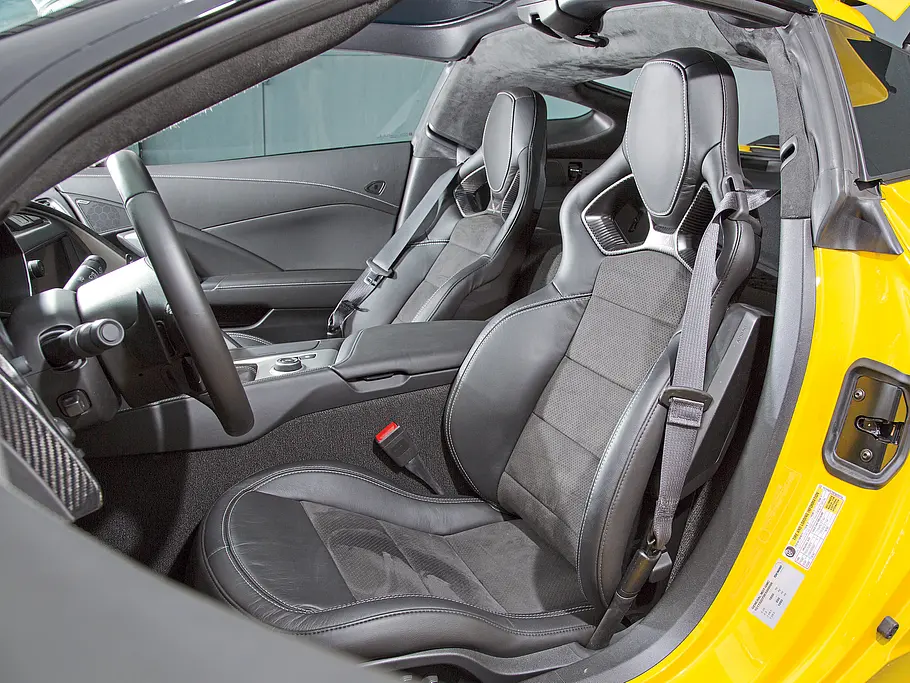 Bilder Chevrolet Corvette Stingray Einzeltest Test Supersportwagen Sportsitze