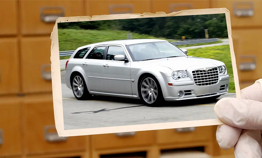 Chrysler 300C Touring SRT8 (2007) Chrysler 300C Touring SRT (2007)