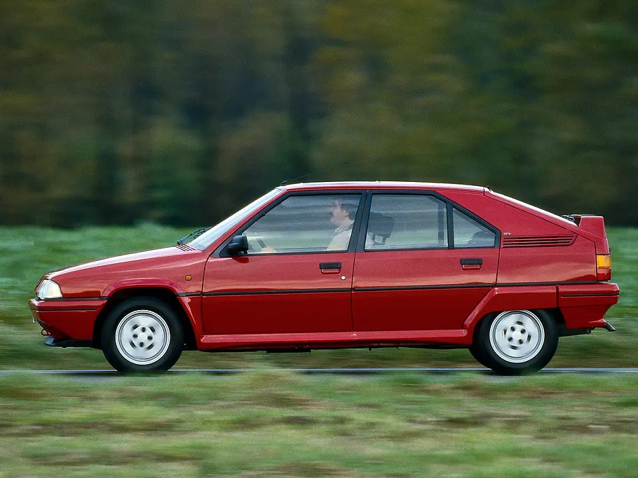 Limousinen Youngtimer Mercedes 190 E Renault 21 Citroen BX Peugeot 405