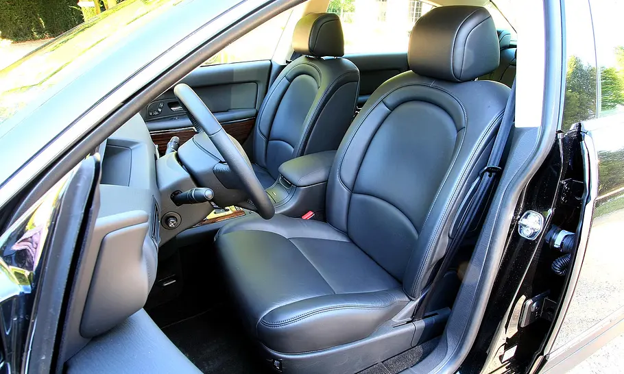 Citroën C6 2.2 HDi 170