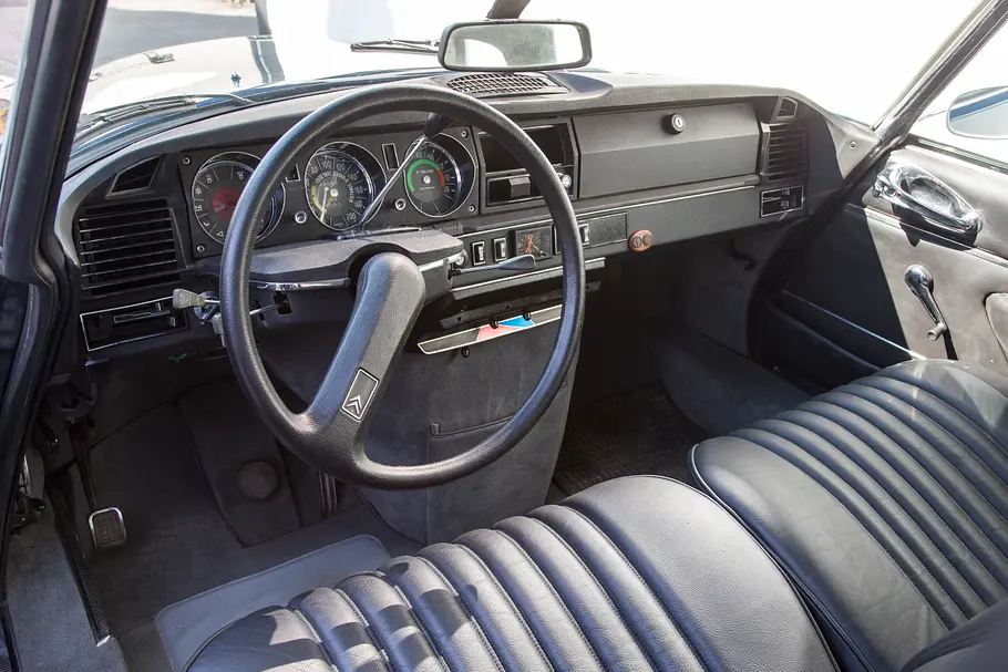 Citroen DS/ID Kaufberatung Ratgeber Classic Cars Bilder Cockpit