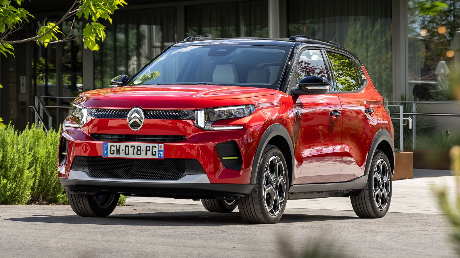 Carwow Summer Sale: Lease a Citroën ë-C3 from €55 per month