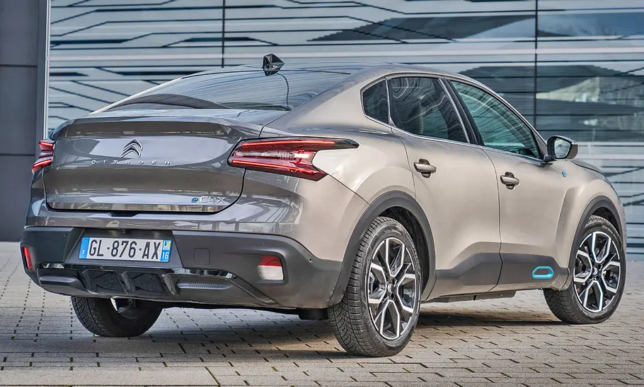 Citroën ë-C4 X (2023)