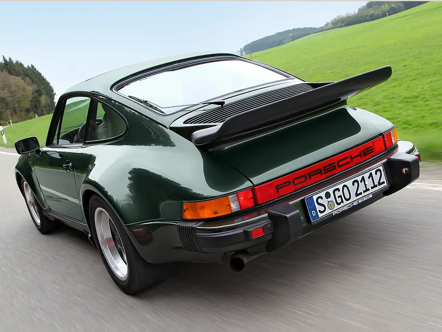 Classic Cars Vergleich Bilder Porsche 911 Turbo 1977 Heckflügel